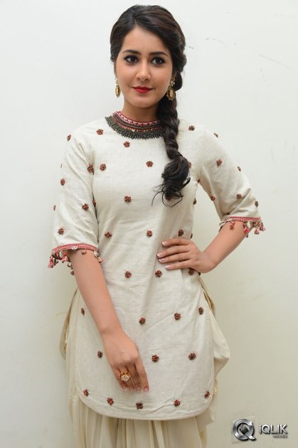 Raashi-Khanna-at-Supreme-Movie-Audio-Launch